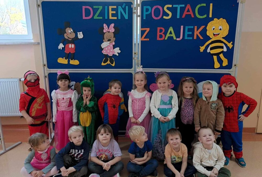 DZIEŃ POSTACI Z BAJEK