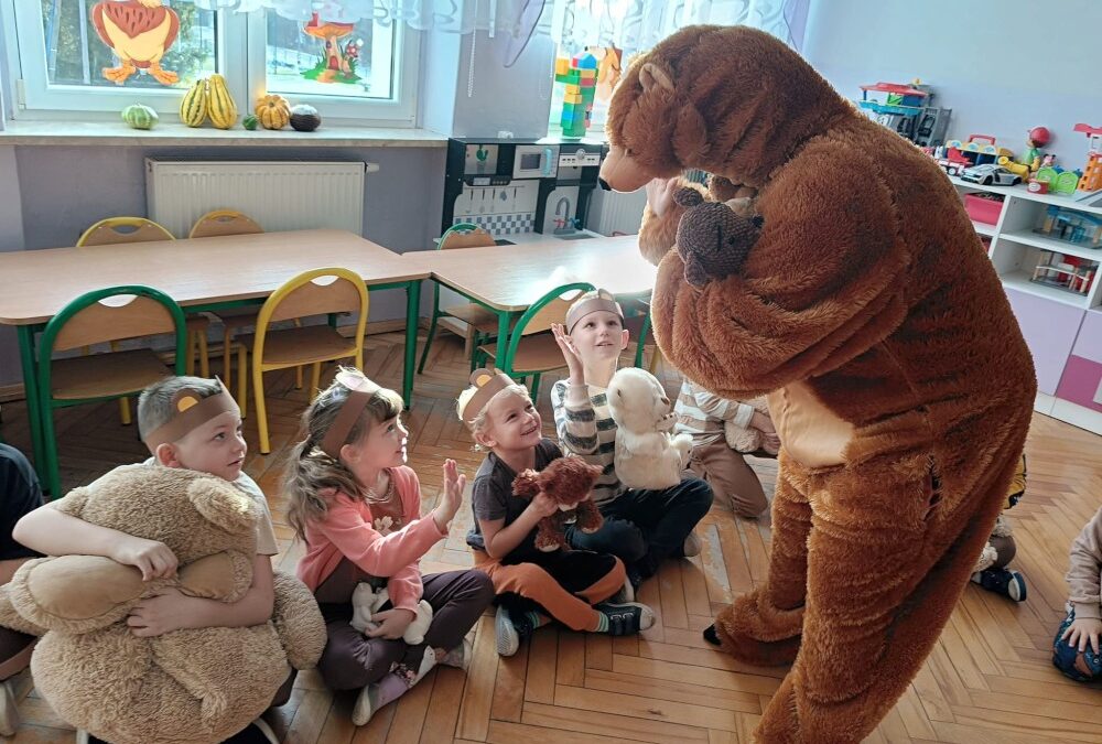 ŚWIATOWY DZIEŃ PLUSZOWEGO MISIA