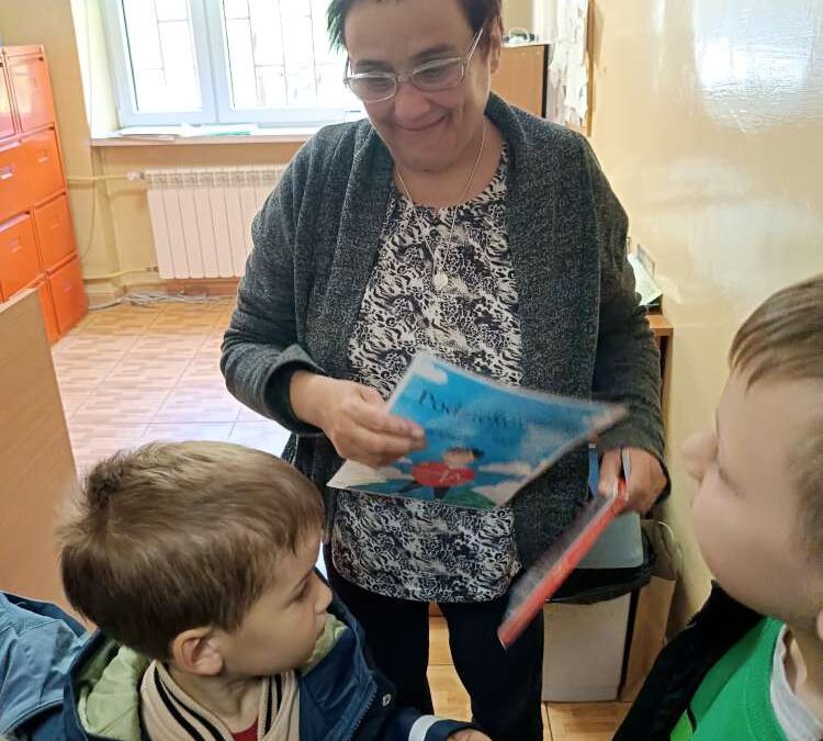 PRZEDSZKOLAKI Z WIZYTĄ W PRZYCHODNI