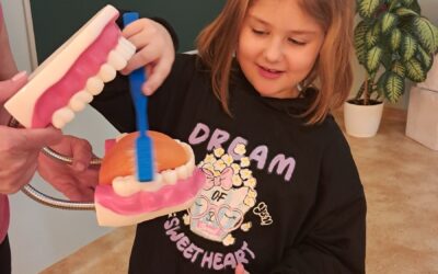 EDUKACJA ZDROWOTNA – HIGIENA JAMY USTNEJ