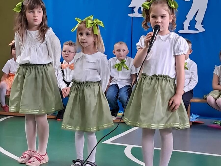 DZIEŃ MAMY I TATY W PRZEDSZKOLU